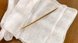 Tăm tre đâm xuyên thủng manh tràng nam bệnh nhân