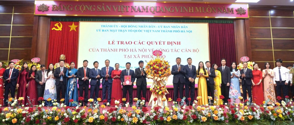 Chung sức, đồng lòng giúp địa phương ngày càng phát triển