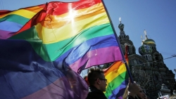 Nga ban hành luật cấm phẫu thuật chuyển đổi giới tính