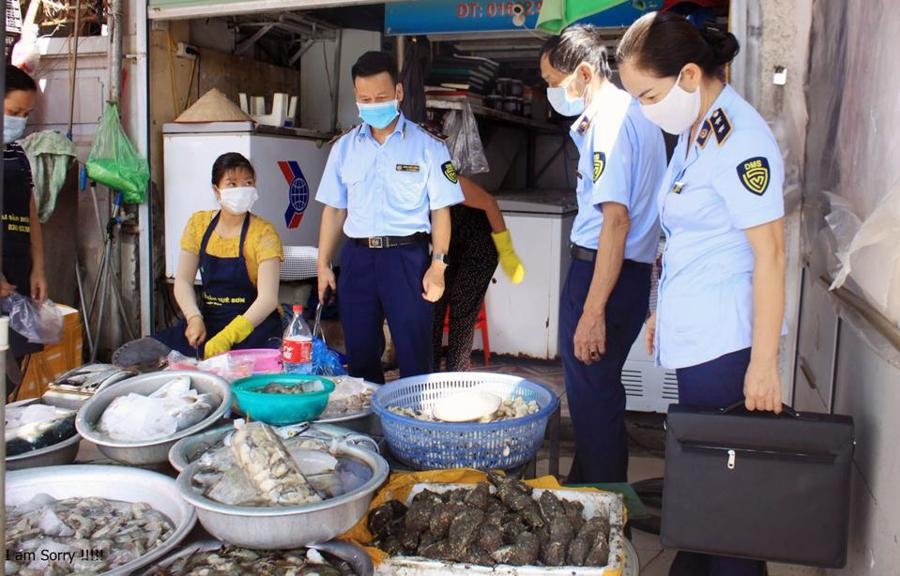 Nỗi lo mất an toàn thực phẩm từ các chợ dân sinh