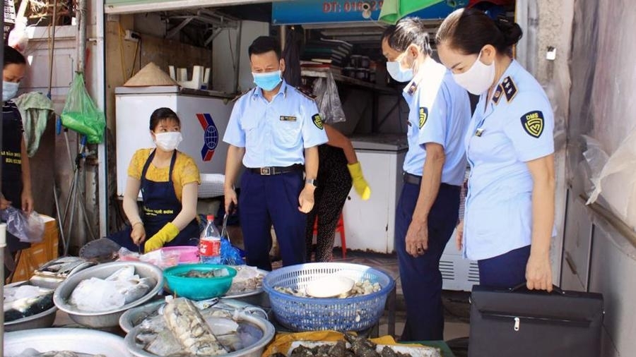 Nỗi lo mất an toàn thực phẩm từ các chợ dân sinh