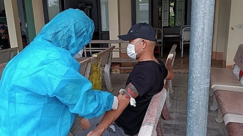 Người dân không tự ý tiêm vaccine chứa thành phần bạch hầu