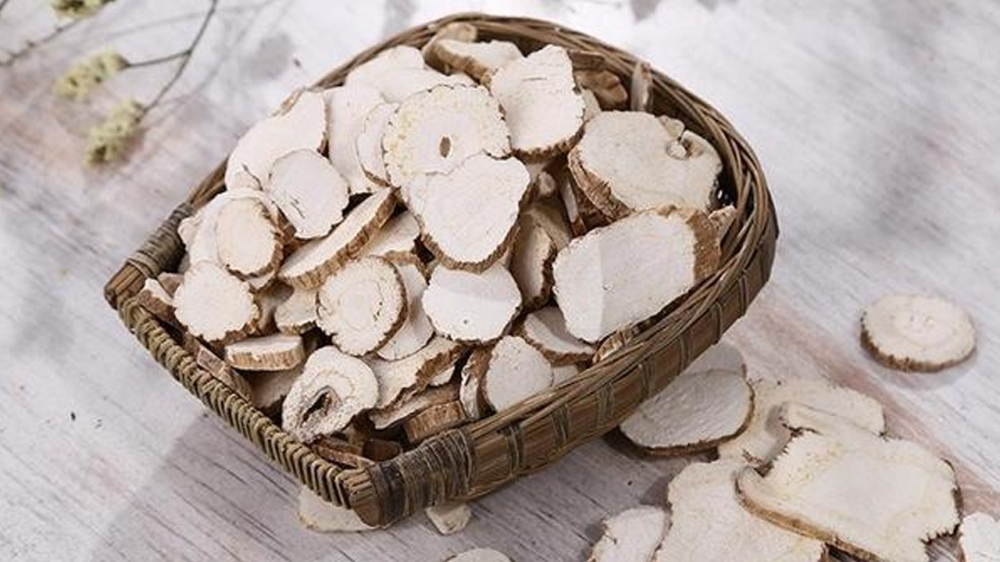 Hà Nội: Thu hồi lô Bạch chỉ kém chất lượng