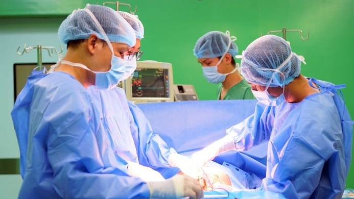 Cấp cứu người phụ nữ mang thai 37 tuần bị viêm ruột thừa cấp