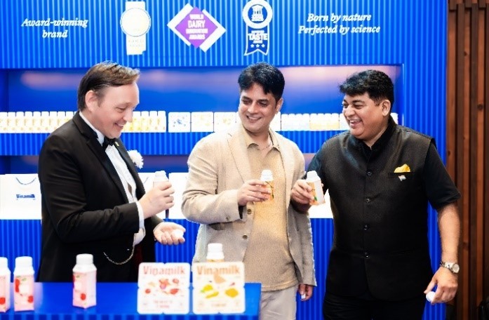 Vinamilk “tiếp lửa” đam mê, tôn vinh sáng tạo tại sự kiện điện ảnh châu Á Vinamilk “tiếp lửa” đam mê, tôn vinh sáng tạo tại sự kiện điện ảnh châu Á