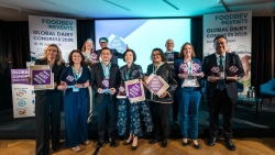 Đổi mới từ "lượng" đến "chất", các sản phẩm nào của Vinamilk mang về cúp quán quân từ Hà Lan?