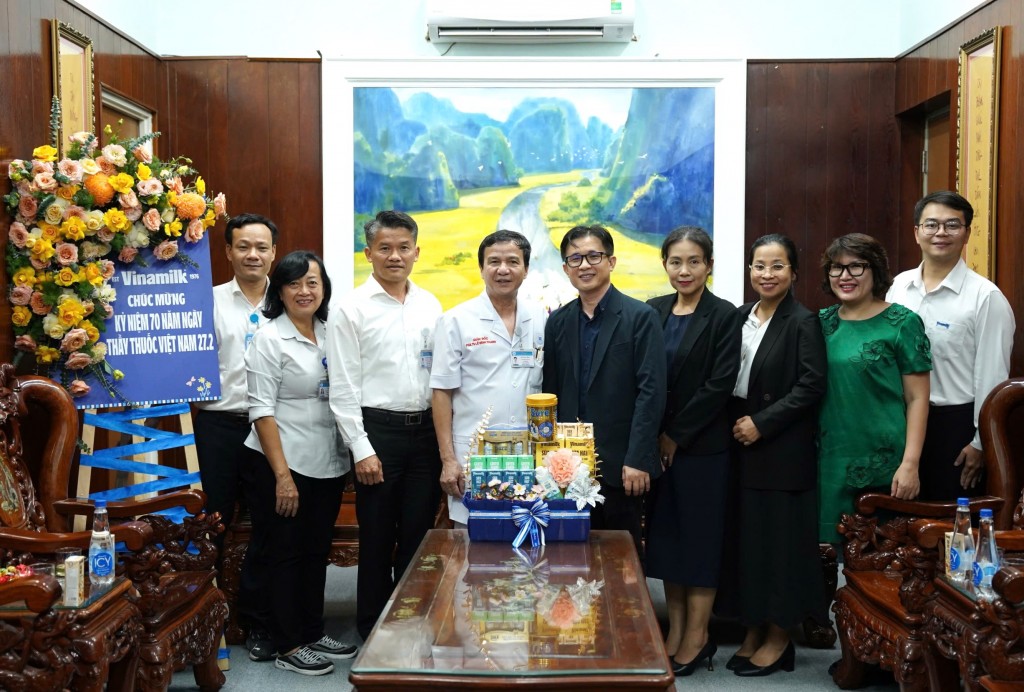 Vinamilk đồng hành cùng ngành Y tế chăm sóc sức khỏe cộng đồng