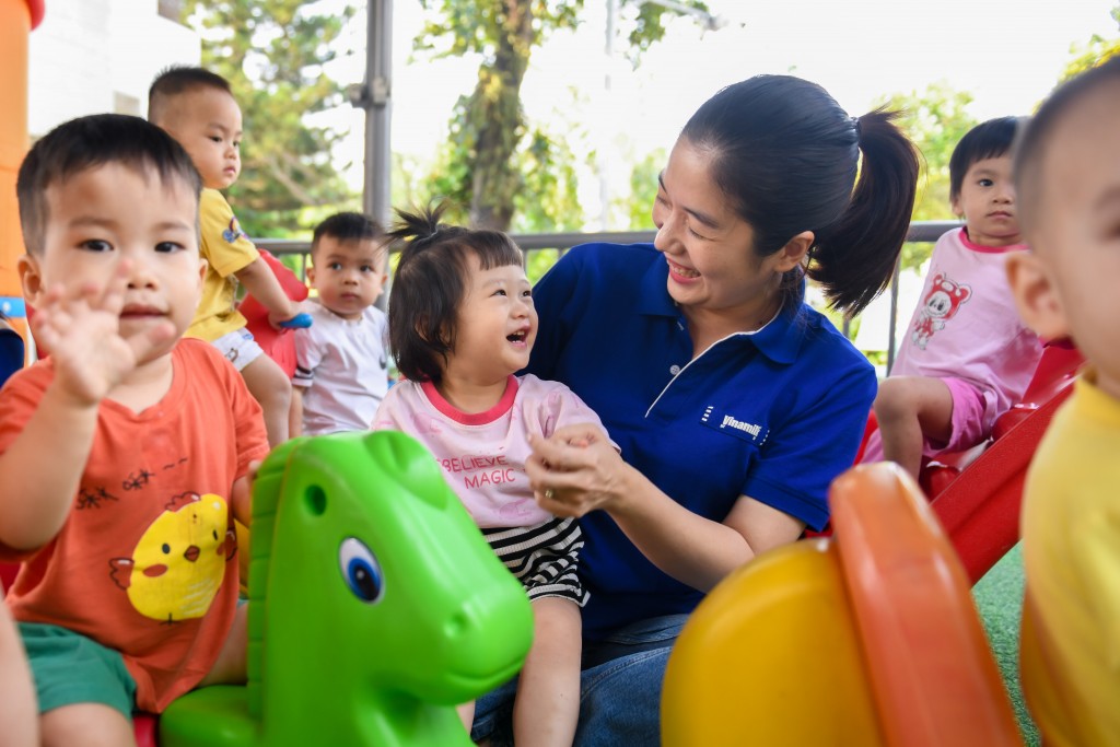 Vinamilk tặng hơn 71.000 sản phẩm dinh dưỡng qua nhiều hoạt động cộng đồng ý nghĩa