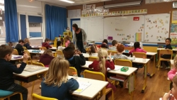 Pháp mạnh tay với bắt nạt học đường