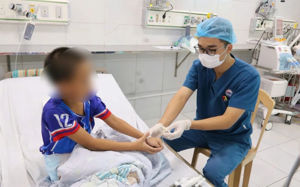 Bệnh nhi xuất viện mà không để lại di chứng thần kinh hay hô hấp (Ảnh: BVCC) Bệnh nhi xuất viện mà không để lại di chứng thần kinh hay hô hấp (Ảnh: BVCC)