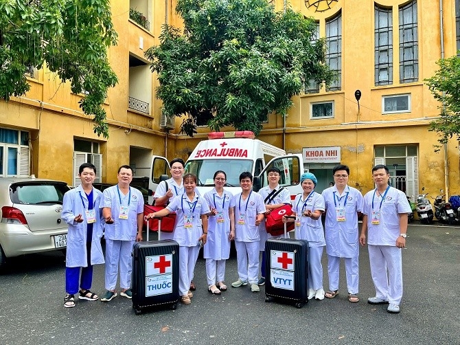 Tổ cấp cứu cơ động của Bệnh viện Đa khoa Đống Đa sẵn sàng đáp ứng nhiệm vụ được giao