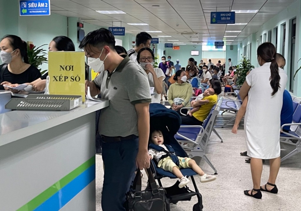 Ở miền Bắc, thời điểm giao mùa thường vào khoảng cuối tháng 8 đến giữa tháng 10