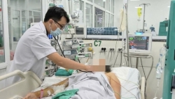 ha noi gia tang cac ca mac sot xuat huyet soi chan tay mieng