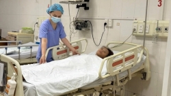 Cứu sống thiếu niên mắc Whitmore với biến chứng rất nặng