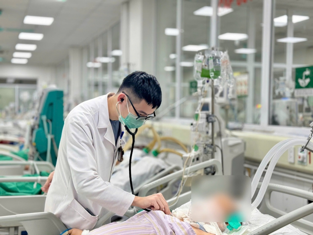 Cúm mùa diễn biến nguy kịch trên bệnh nhân suy giảm miễn dịch