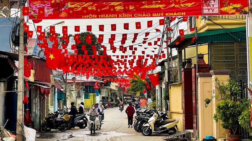 Nhịp sống người dân vùng biển Thanh Hóa chiều 30 Tết