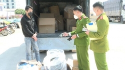 Ninh Bình: Bắt ôtô vận chuyển 25.000 chiếc khẩu trang y tế không có hóa đơn, giấy tờ