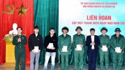 Hà Trung - Thanh Hoá: Gặp mặt, động viên tân binh lên đường nhập ngũ