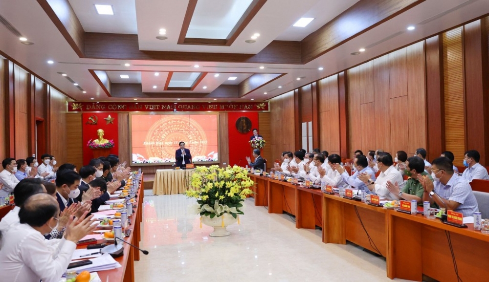 Thủ tướng yêu cầu xây dựng huyện đảo Trường Sa trở thành trung tâm kinh tế, văn hóa, xã hội trên biển
