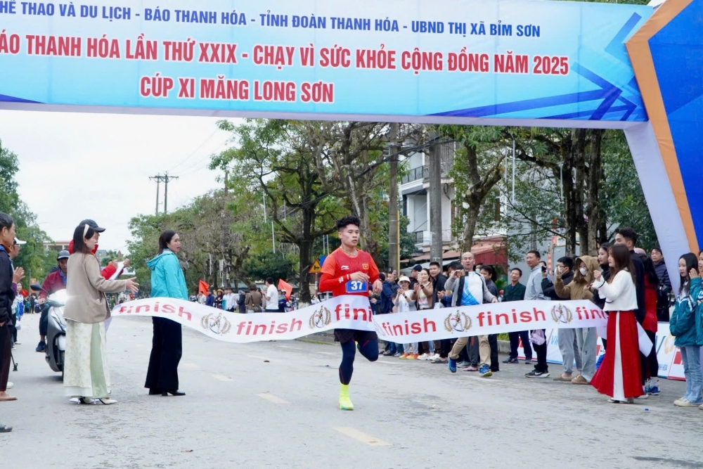 Thanh Hoá: Hơn 1.000 người tham gia Giải Việt dã Báo Thanh Hóa lần thứ 29