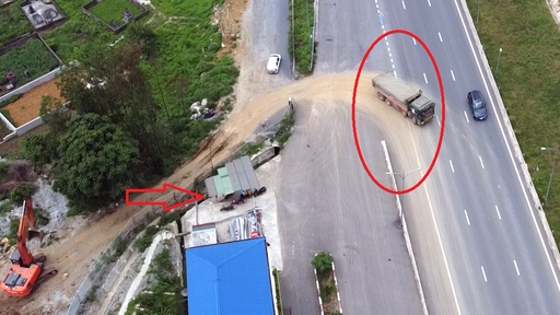 Thanh Hoá: Một cá nhân bị phạt nặng vụ xe tải "xé rào" đi vào cao tốc Bắc - Nam