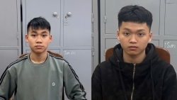 Thanh Hoá: Mâu thuẫn cá nhân, 2 thanh niên chém người giữa phố