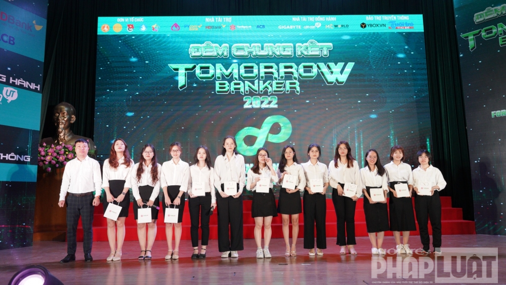 Chung kết Nhà ngân hàng tương lai 2022: Đội HHG thẳng tiến tới chức vô địch