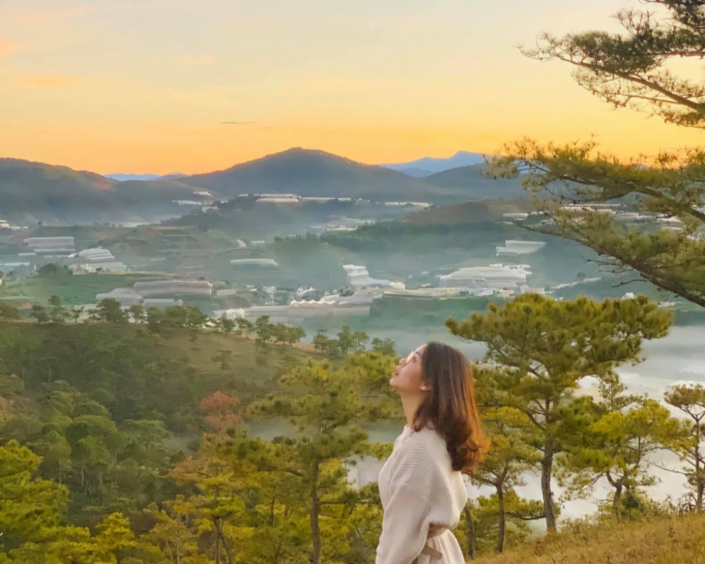 Người trẻ làm du lịch bắt nhịp trở lại với công việc