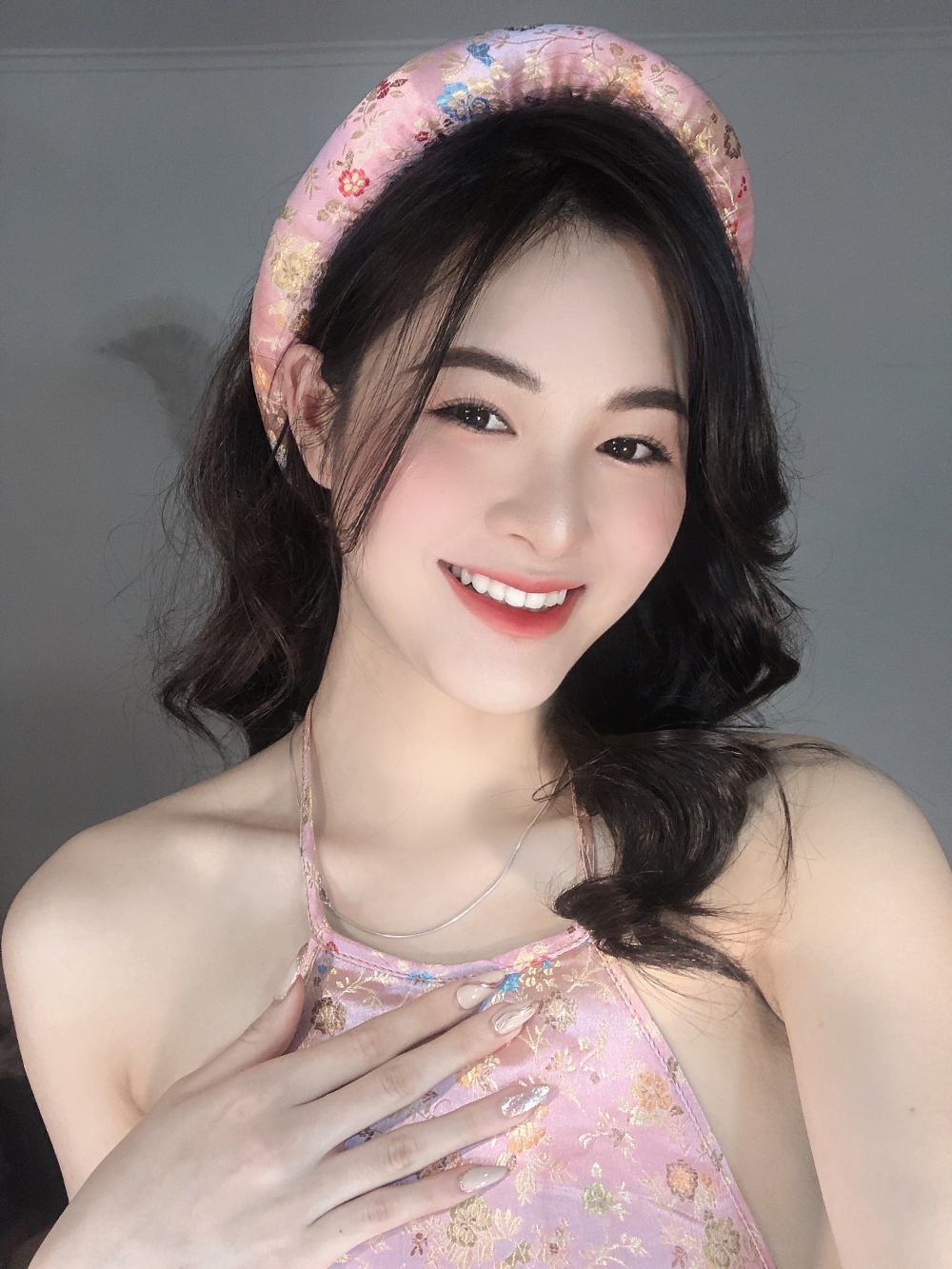 Ngắm nhan sắc người đẹp Bắc Giang lọt chung khảo Miss World Việt Nam 2022
