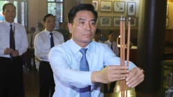 Lãnh đạo tỉnh Thanh Hóa dâng hương nhân kỷ niệm giải phóng miền Nam