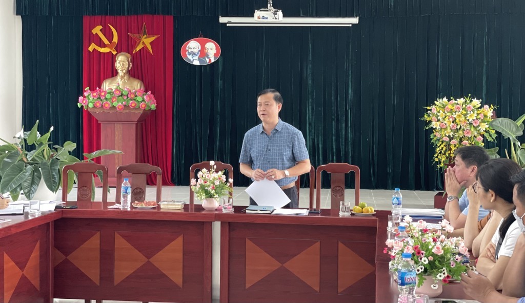 Ông Đặng Thanh Phong, Chi cục trưởng Chi cục An toàn vệ sinh thực phẩm Hà Nội đã có buổi làm việc và kiểm tra công tác đảm bảo an toàn thực phẩm (ATTP) trên địa bàn huyện Gia Lâm.