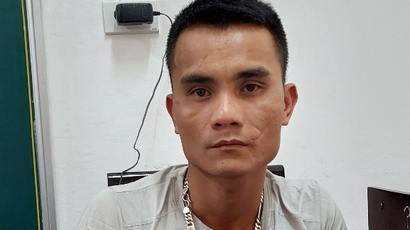 Nghệ An: Lái xe đầu kéo qua cửa khẩu mua ma túy