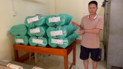 Bắc Giang: Phát hiện người đàn ông cất giữ 8 bao tải pháo nổ