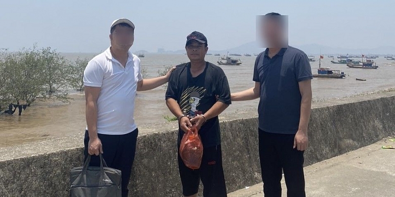 Đối tượng trốn truy nã hơn 10 năm bị bắt khi đang làm nghề “đi biển” tại Thanh Hóa