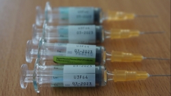 Thanh Hóa: Tiêm nhầm vaccine hết hạn, 4 trẻ nhỏ nhập viện