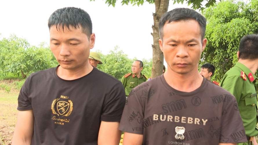 Thanh Hoá: Lộ diện 2 đối tượng người nước ngoài đào lăng mộ vua Lê Túc Tông