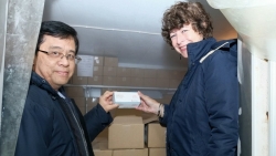 Thêm 2 triệu liều vắc xin phòng COVID-19 Moderna tiêm cho trẻ từ 5 - dưới 12 tuổi từ Chính phủ Hà Lan