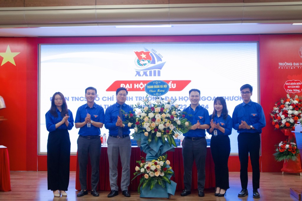 Đoàn TNCS Hồ Chí Minh trường Đại học Ngoại thương có tân Bí thư Đoàn TNCS Hồ Chí Minh trường Đại học Ngoại thương có tân Bí thư