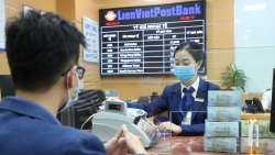 nhieu lanh dao cap cao lienvietpostbank dang ky mua manh co phieu lpb