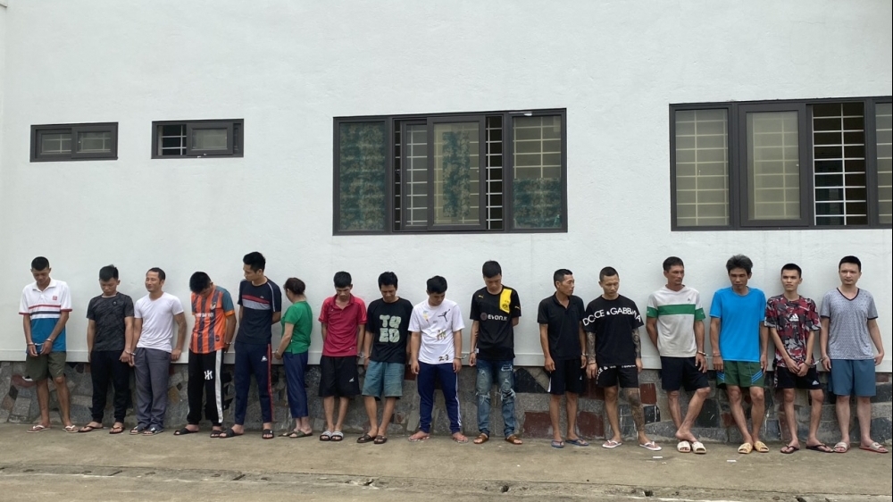 Thanh Hóa: Bắt 5 đối tượng trong đường dây lập công ty "ma" để mua bán trái phép hoá đơn