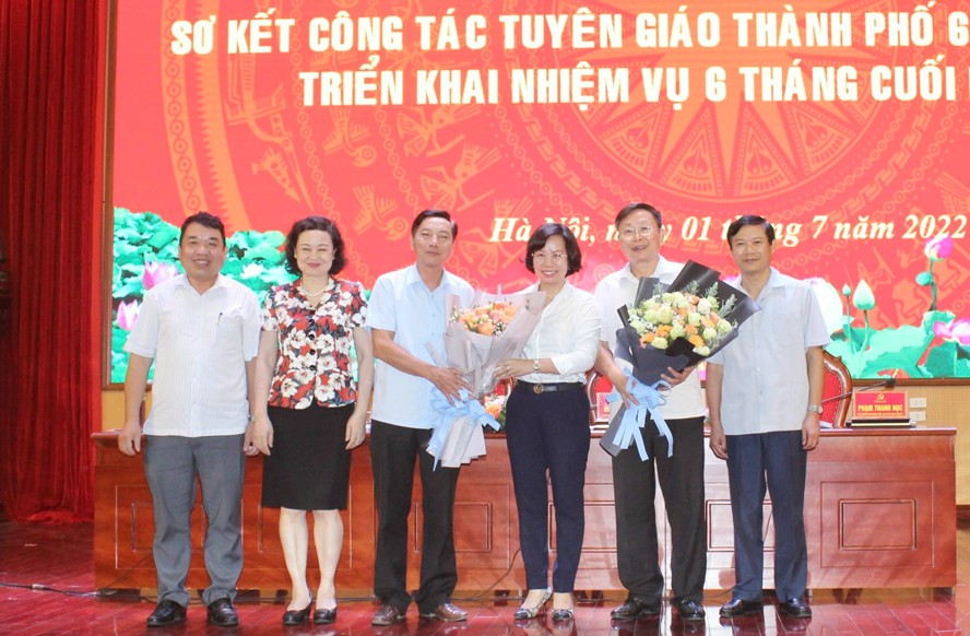 H&agrave; Nội đẩy mạnh tuy&ecirc;n truyền ti&ecirc;m vắc-xin mũi 4 v&agrave; ti&ecirc;m chủng cho trẻ em