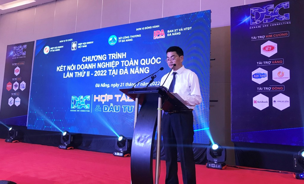 Ông Phạm Bắc Bình, Chủ tịch Hiệp hội DNVVN TP Đà Nẵng phát biểu khai mạc chương trình (Ảnh Út Vũ)