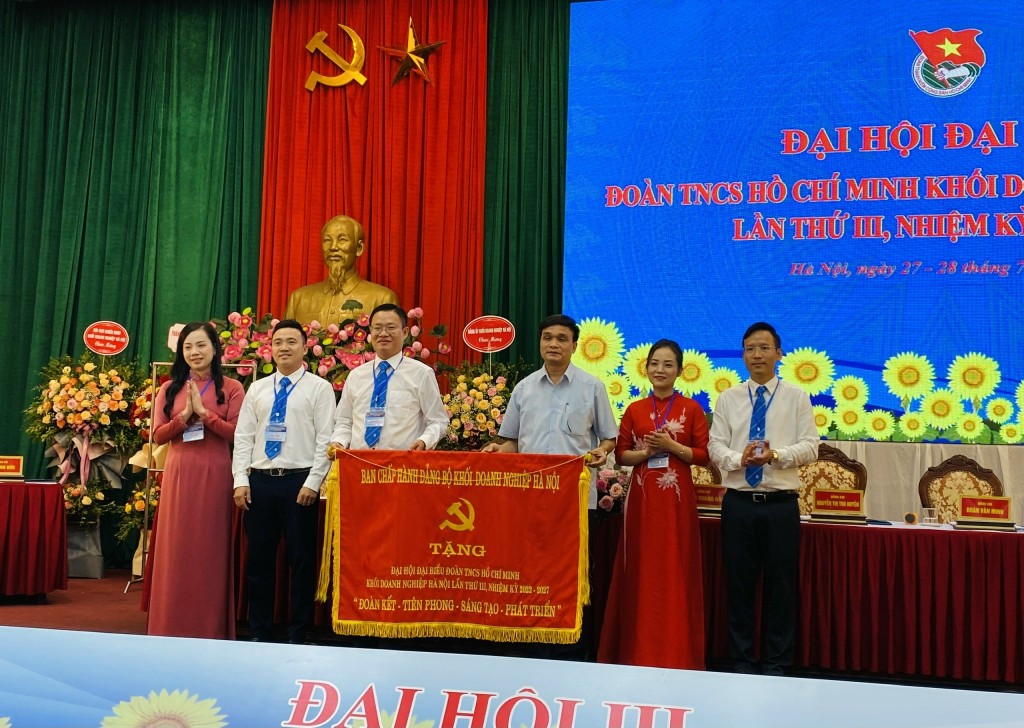 Đồng chí Chu Minh Tiến trúng cử chức danh Bí thư Đoàn khối Doanh nghiệp Hà Nội