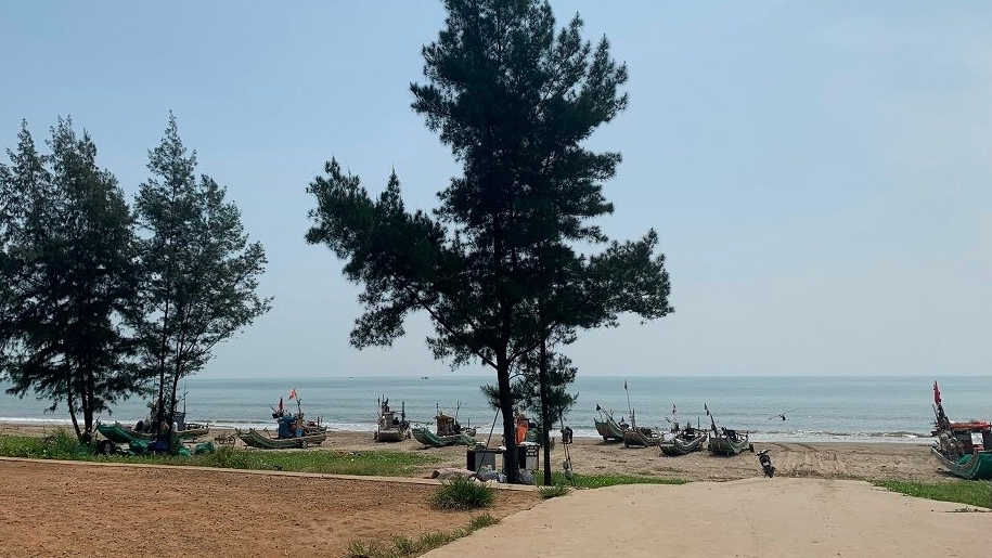 Thanh Hoá: Hai nữ sinh đi tắm biển bị đuối nước thương tâm