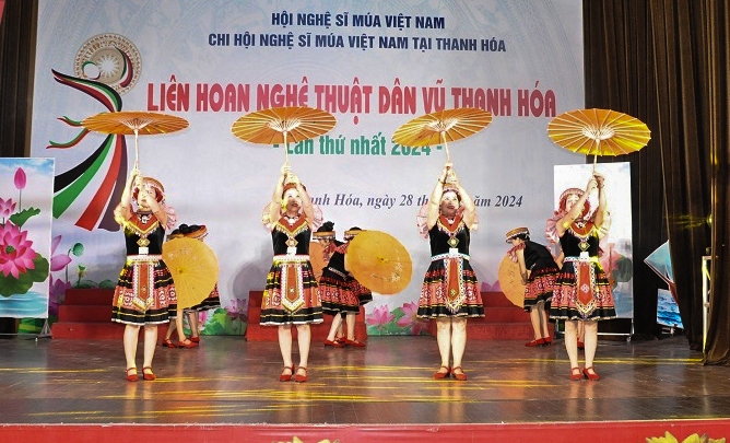 Liên hoan nghệ thuật dân vũ Thanh Hóa lần thứ nhất