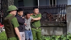 Nghệ An: Nam thanh niên cầm dao chém bố mẹ trọng thương và hàng xóm tử vong