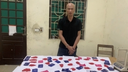 Nghệ An: Bắt đối tượng giấu 8.000 viên ma tuý trong ô tô