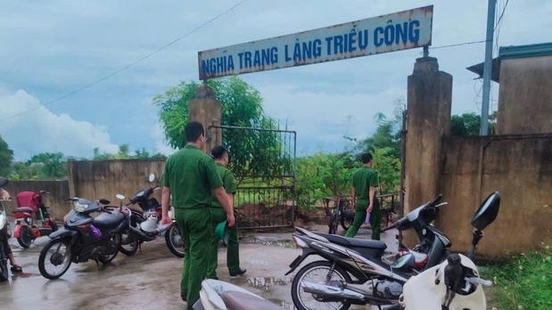 Thanh Hoá: Công an vào cuộc vụ ngôi mộ bị trộm hài cốt