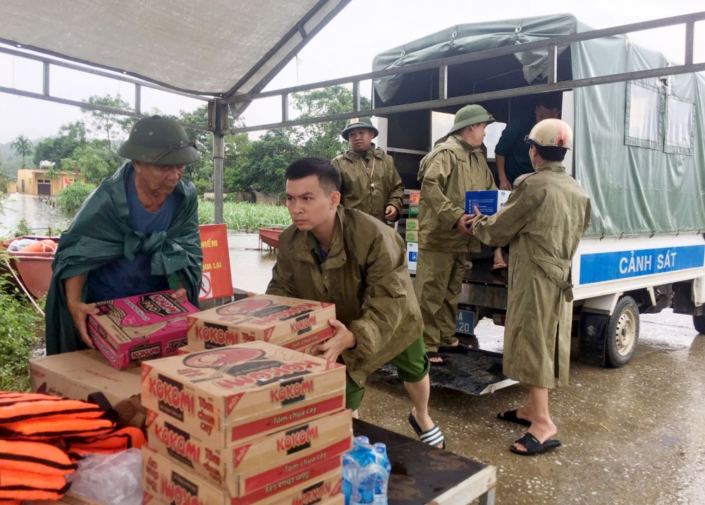 Công an Thanh Hoá căng mình khắc phục hậu quả do mưa bão