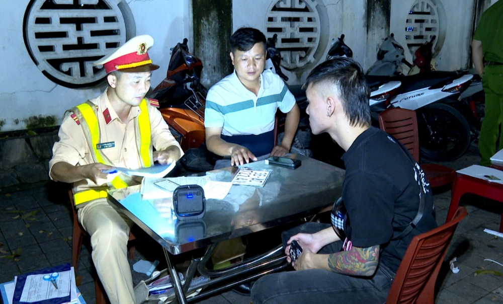Thanh Hoá: Xử phạt hơn 100 triệu đồng vi phạm giao thông chỉ trong một đêm